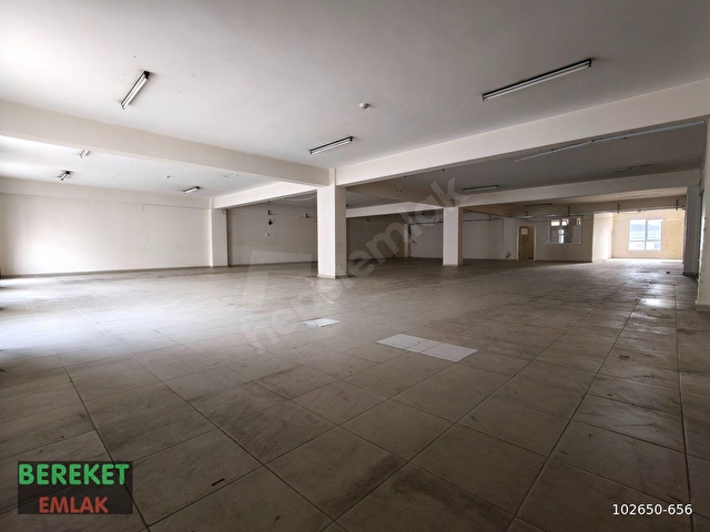 BEREKET EMLAKTAN YUNUSEMREDE KİRALIK TOPLAM 2800 M2 5 KATLI BİNA - Görsel 18