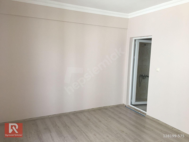 REHBER EMLAKTAN İNÖNÜ MAHALLESİ 3+1 KİRACILI DAİRE 130M2 ZEMİN - Görsel 24