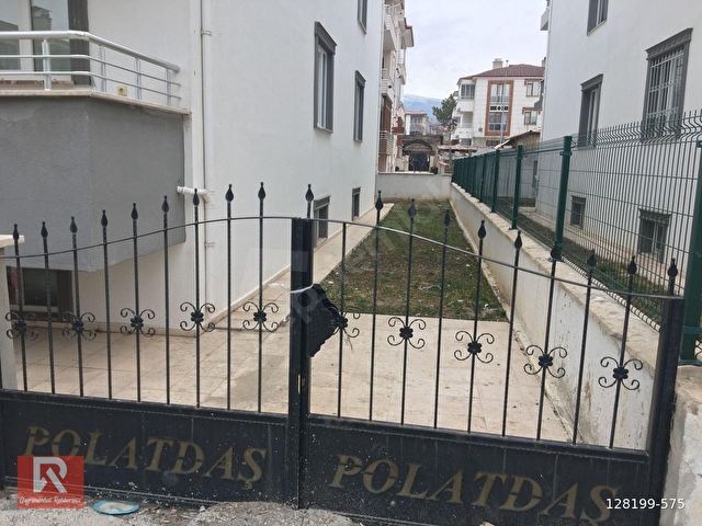 REHBER EMLAKTAN İNÖNÜ MAHALLESİ 3+1 KİRACILI DAİRE 130M2 ZEMİN - Görsel 26