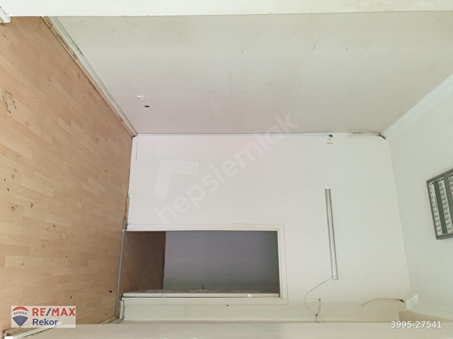 Ümraniye Fazılda Metrogarden Avmye yakın Kiralık Dükkan - Görsel 9