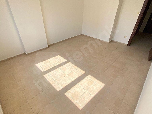 HUZUREVLERİNDE DOĞALGAZLI CEPHELERİ AÇIK 4+1 KİRALIK DAİRE - Görsel 8