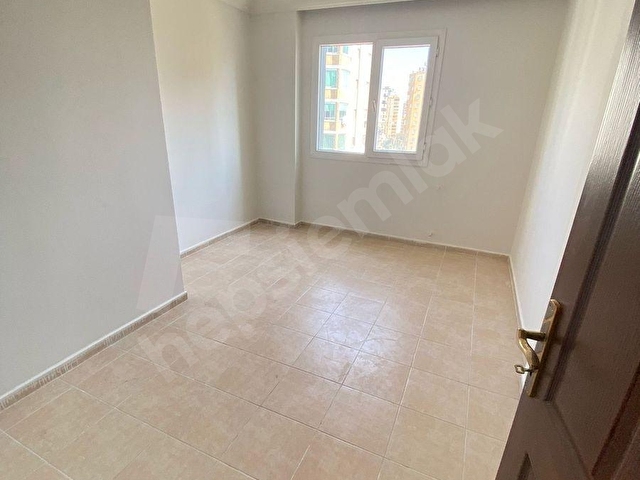 HUZUREVLERİNDE DOĞALGAZLI CEPHELERİ AÇIK 4+1 KİRALIK DAİRE - Görsel 11