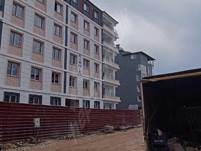 KIRIKHAN CUMHURİYET MAHALLESİNDE SIFIR YENİ GENİŞ DAİRE SATILIK - Görsel 3