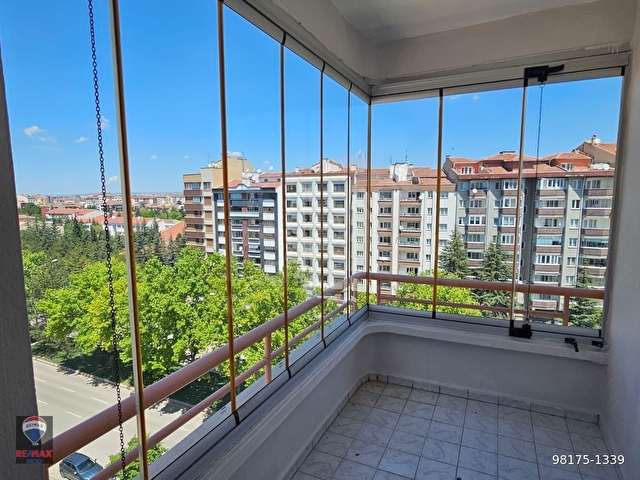 REMAX MODDAN ATATÜRK BULVARI ÜZERİNDE KİRALIK 4+1 DAİRE - Görsel 13
