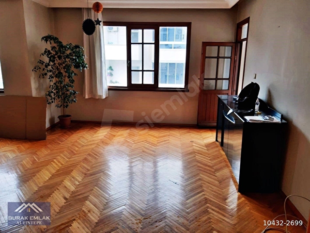 MALTEPE MERKEZDE 160M2 3.KATTA 3+1 KATTA TEK EBEVEYN BANYOLU