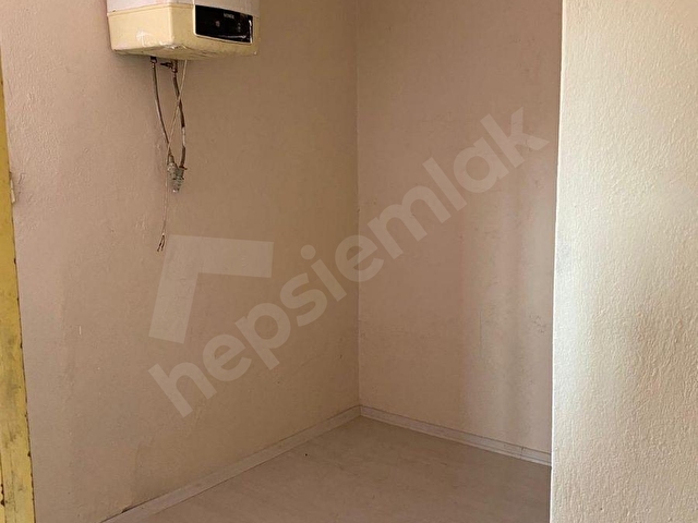 MAVİ EMLAKTAN!!! KASTAMONU SATILIK 3 KATLI BİNA VE BAHÇE - Görsel 17