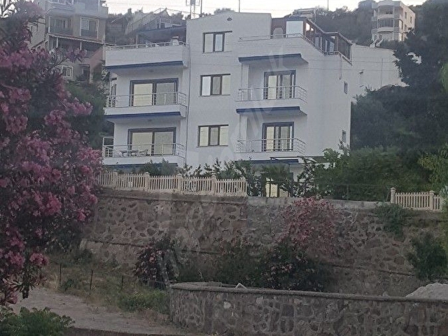 ÇANDARLI EYKO SİTESİNDE DENİZ KENARI MANZARALI 1. KAT KİRALIK EŞYALI DAİRE - Görsel 15