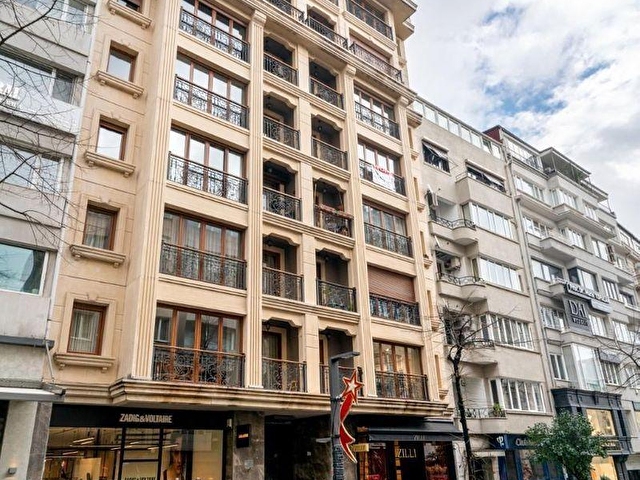 Abdi İpekçi'de Prestijli Genç Binada Nitelikli Satılık Daire