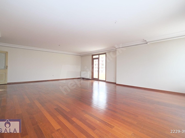 ÜMİTKÖY MERKEZDE BULVAR APT.180 M2 GENİŞ 4+1 KİRALIK DAİRE - Görsel 3