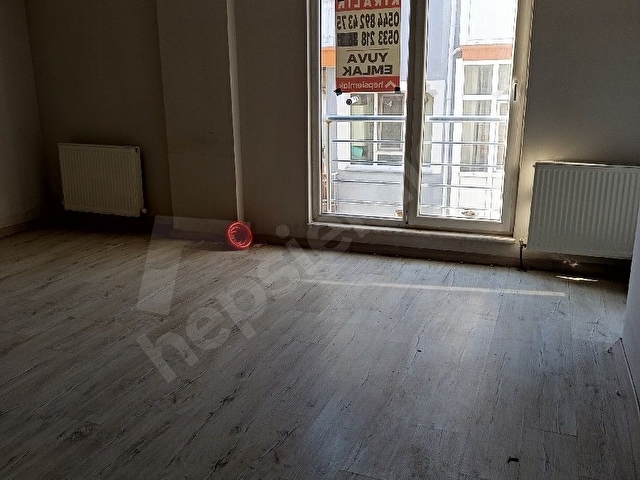 Burdur Merkezi Konumda 2+0 Yeni Binada Ara Kat Kiralık Daire - Görsel 10
