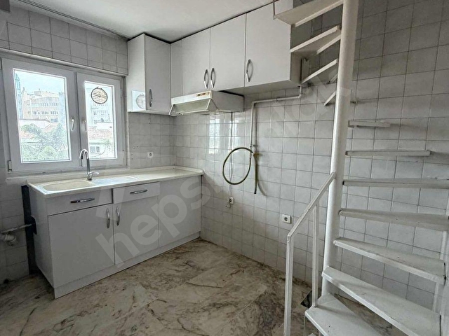 Astoria Avm Arkasında Kiralık 2+1 Daire - Görsel 9