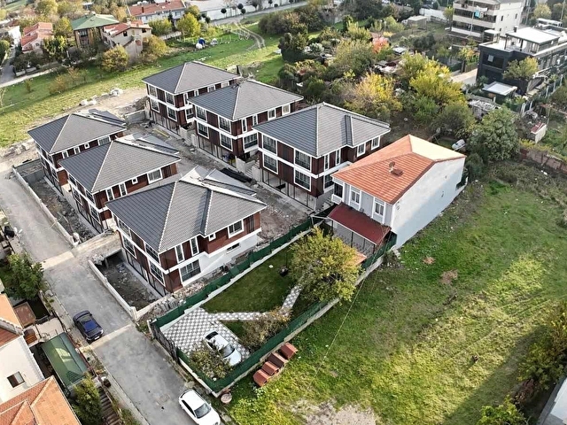 Avcılar Firuzköyde Butik Sitede Satılık 5+2 Villa - Görsel 24