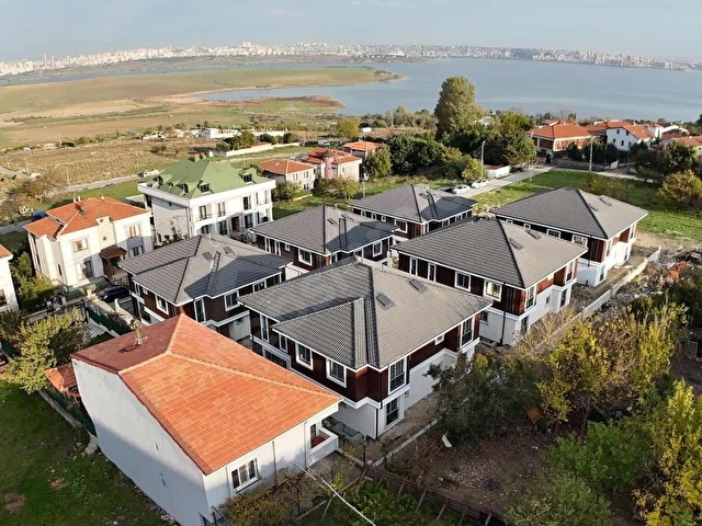 Avcılar Firuzköyde Butik Sitede Satılık 5+2 Villa - Görsel 25