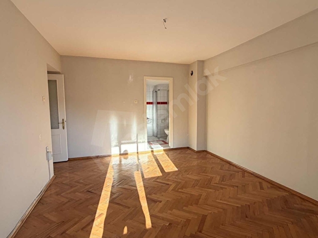 ALAYBEYDE GENİŞ YAŞAM ALANI SUNAN 3+1 ÇİFT CEPHELİ DAİRE - Görsel 12