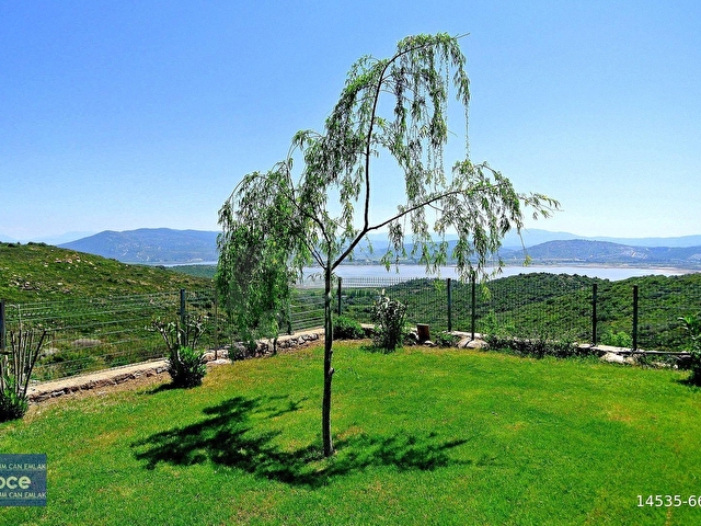 KUMSAL PLAJLARA YAKIN MERKEZİ REZİDANS KONSEPTLİ SİTEDE 400m2 BAHÇELİ KÖŞE KONUMLU DAİRE - Görsel 9