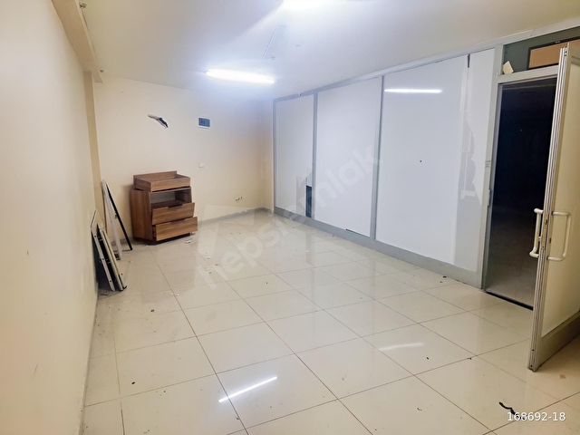 KURTKÖY DE SATILIK DUKKAN OFİS 2750.000TL - Görsel 7
