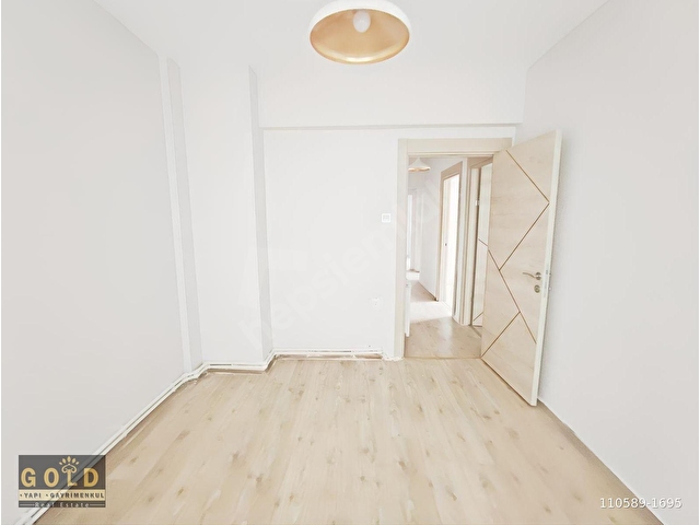 Kamiloba Kumburgaz Sahile 30 Metre Mesafede Tadilatlı 3+1 - Görsel 22