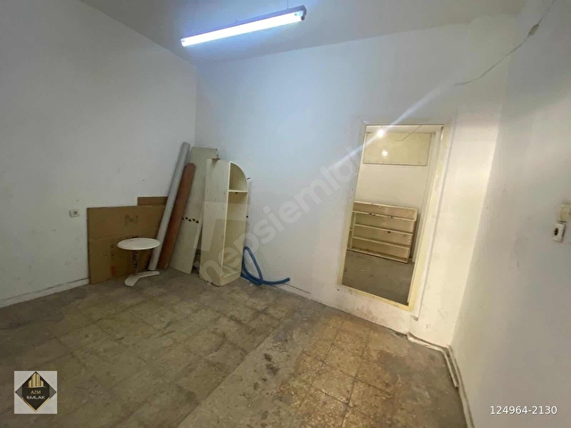 METROYA YAKIN HATAY PAZARYERİ ARKASINDA 100m2 DÜKKAN - Görsel 2