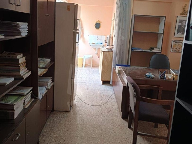 Kemeraltı 2. Beylerde Asansörlü,Mutfaklı,Satılık 70 m2 Ofis - Görsel 3