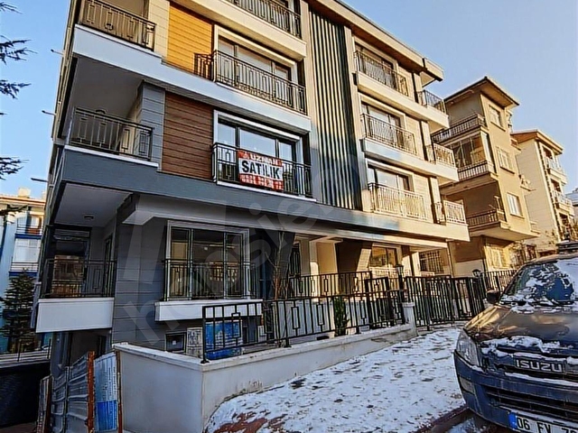 UZMAN EMLAKTAN SIFIR 3+1 BAHÇE KATI TERASLI KEYİFLİ DAİRE