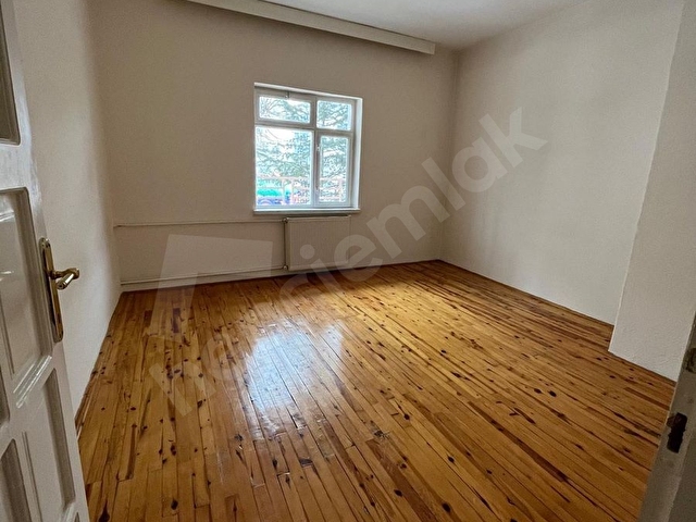 Merkezde Sahibinden Kiralık Ara Kat Doğalgazlı Daire - Görsel 5