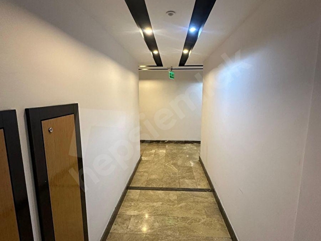 FAMİLYDEN VARLIK TOWER REZİDANSTA 1+1 KİRALIK LÜX EŞYALI DAİRE - Görsel 24