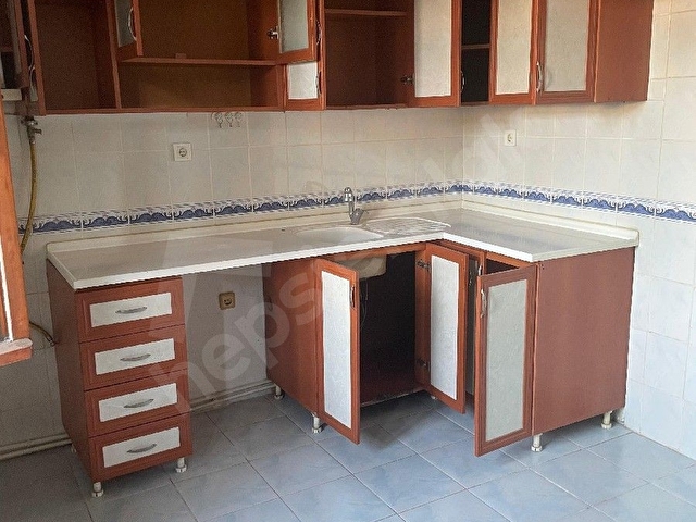SAHİBİNDEN AİLE APARTMANINDA EMLAK KOMİSYONSUZ BAKİMLİ TEMİZ DAİRE SULTANBEYLİ MECİDİYE MAH. 2+1GNŞ. - Görsel 7