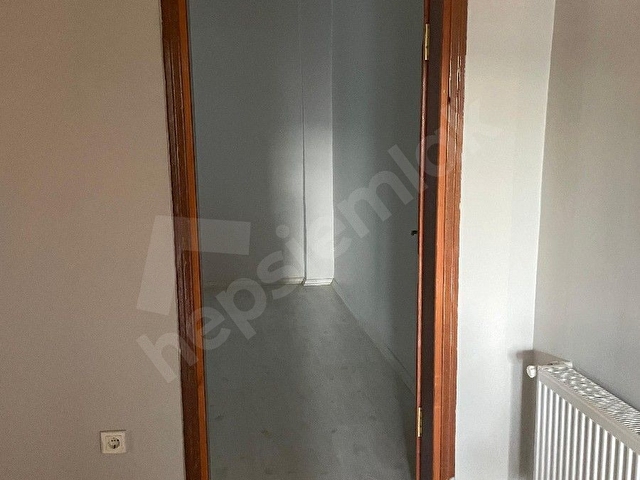 SAHİBİNDEN AİLE APARTMANINDA EMLAK KOMİSYONSUZ BAKİMLİ TEMİZ DAİRE SULTANBEYLİ MECİDİYE MAH. 2+1GNŞ. - Görsel 13