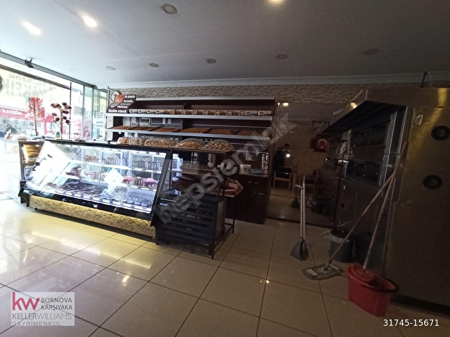 gumuspala carsisin da en islek cadde uzerin de devren kiralik