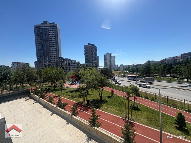 YAKACIKTA HAVUZLU GÜVENLİKLİ BUTİK SİTEDE AKILLI EV SİSTEMLİ - Görsel 3