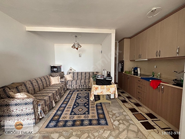 Denize Sıfır Konumda Eşsiz Manzaralı 2+1 Satılık Daire!! - Görsel 9