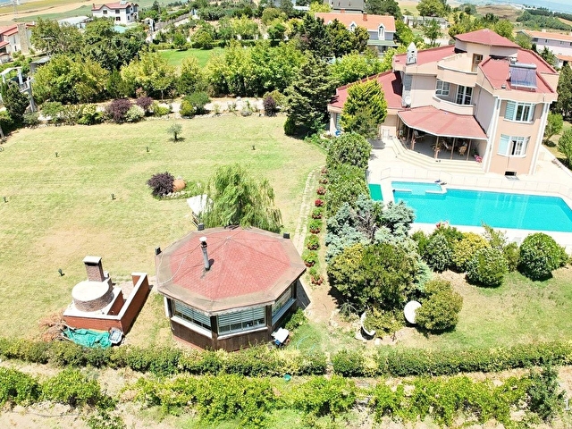 SİLİVRİDE GENİŞ BAHÇE VE ÖZEL HAVUZLU,DOĞAYLA İÇ İÇE YAŞAM-NUEV - Görsel 8