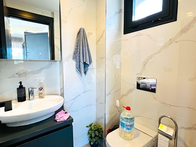 Kuşadasında Ful Eşyalı Deniz Manzaralı Özel Havuzlu Villa - Görsel 27