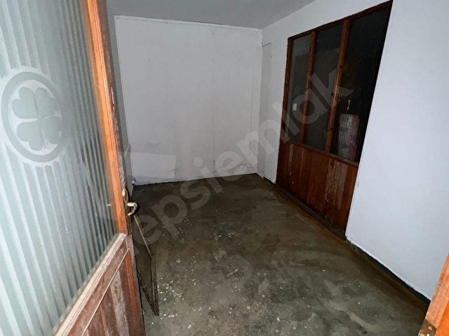 ANKARA’NIN KALBİ KIZILAY BAYINDIR SOKAK’TA – 100 m² KULLANIŞLI İŞ YERİ! - Görsel 13