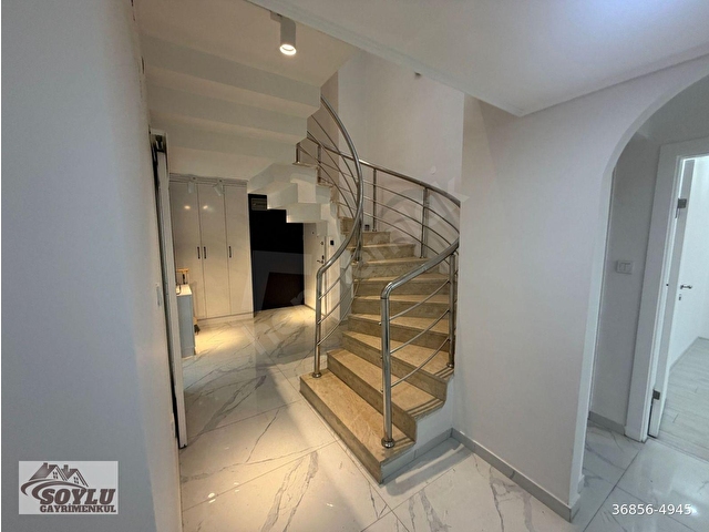 SOYLU GAYRİMENKULDEN ÖVEÇLERDE 5+1,240 M2 LÜKS YAPILI ASANSÖRLÜ, DUBLEX SATILIK DAİRE - Görsel 29