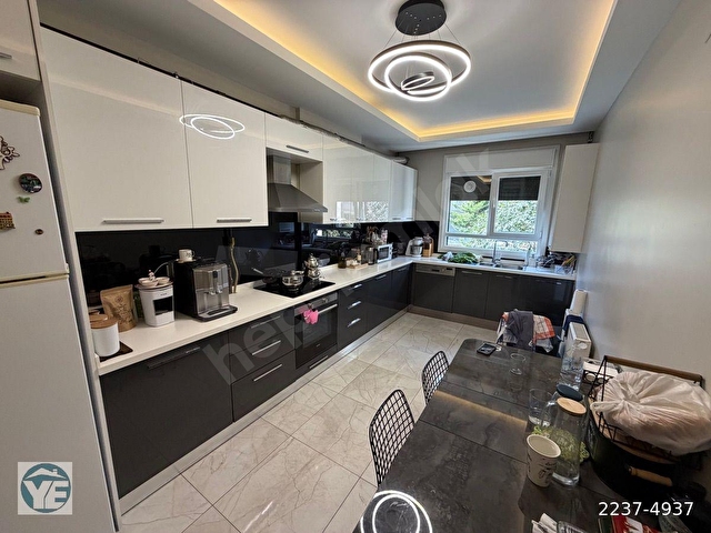 YEŞİLYURT EMLAKTAN 160 m2 3+1 YENİ BİNDA ARA KAT EBEVYN BANYOLU - Görsel 12