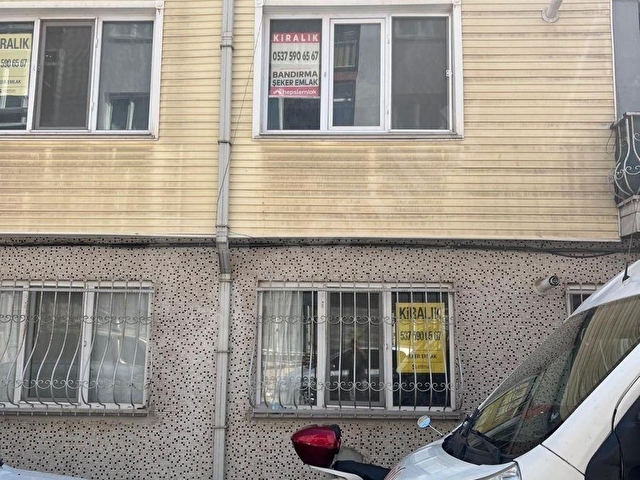 PAŞABAYIR MAHALLESİ  3 KATLI KOMPLE BİNA