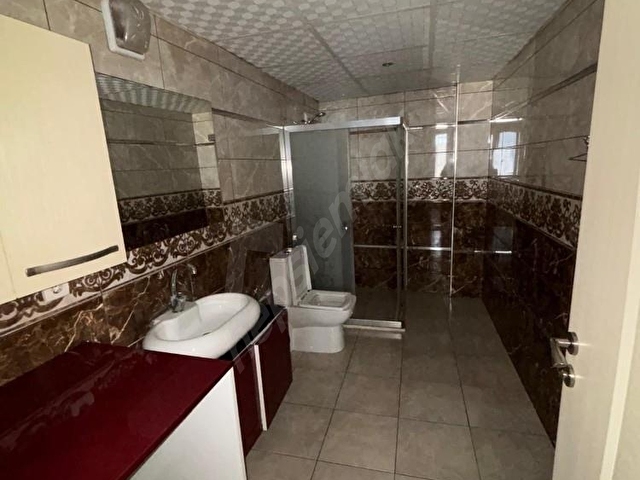 İzban Yakını Ebeveyn Banyolu 3+1 Kiralık Daire - Görsel 22