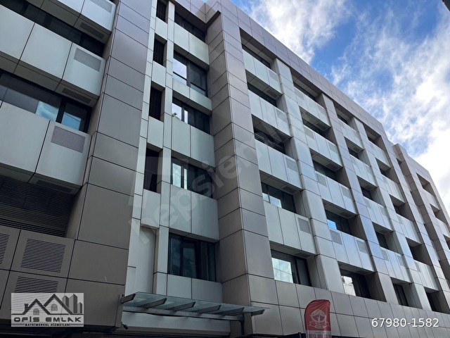BÜYÜKDERE CADDESİNDE KİRALIK OFİS