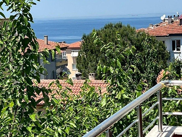 KAYA GAYRİMENKUL ÇINARCIK ÇAMLIKTA MANZARALI 2.KAT 3+1YENİ BİNA SATILIK DAİRE - Görsel 4