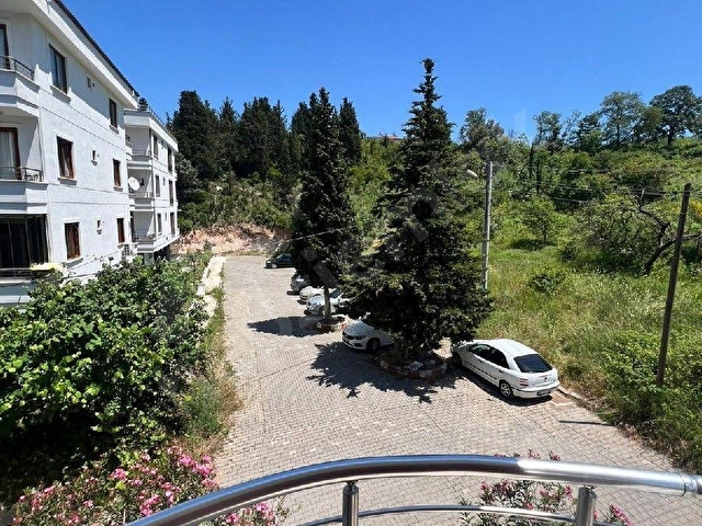 KAYA GAYRİMENKUL ÇINARCIK ÇAMLIKTA MANZARALI 2.KAT 3+1YENİ BİNA SATILIK DAİRE - Görsel 7