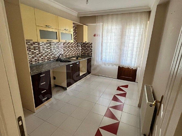 KAYA GAYRİMENKUL ÇINARCIK ÇAMLIKTA MANZARALI 2.KAT 3+1YENİ BİNA SATILIK DAİRE - Görsel 17