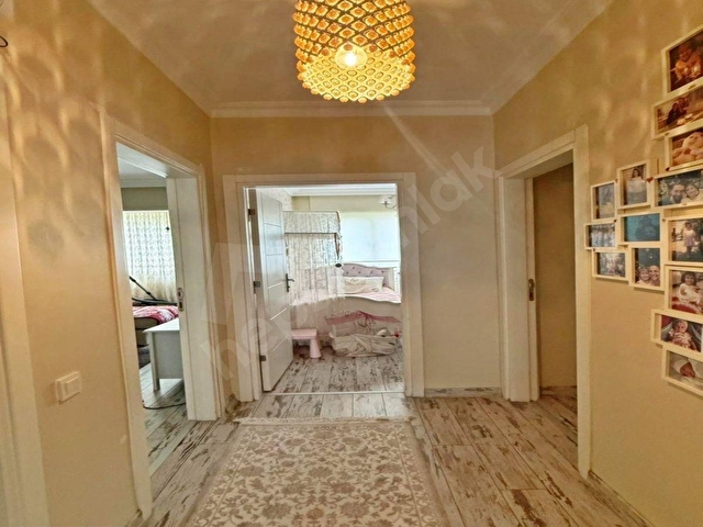 METROBÜSÜN DİBİNDE AİLE APARTMANINDA SATILIK EFSANE 3+1 ARAKAT FIRSAT DAİRE - Görsel 30