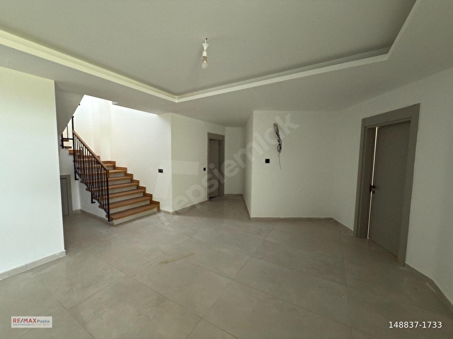 KUŞADASINDA SATILIK 5+2 FULL DENIZ MANZARALI VILLA - Görsel 22