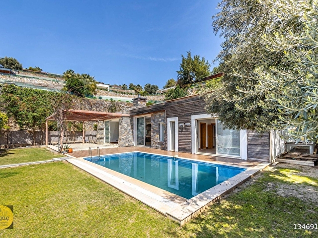 Bodrum Konacık Acropol Evlerinde Deniz Manzaralı Tek Kat Villa - Görsel 2