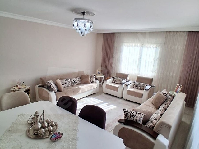 ACİL SATILIK! MANZARALI FULL YAPILI ASANSÖRLÜ 3+1 DAİRE - Görsel 2