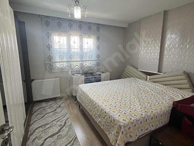 KOZAN DİVAN EMLAKTAN HASTANE KAVŞAĞINDA EKSTRALI 4+1