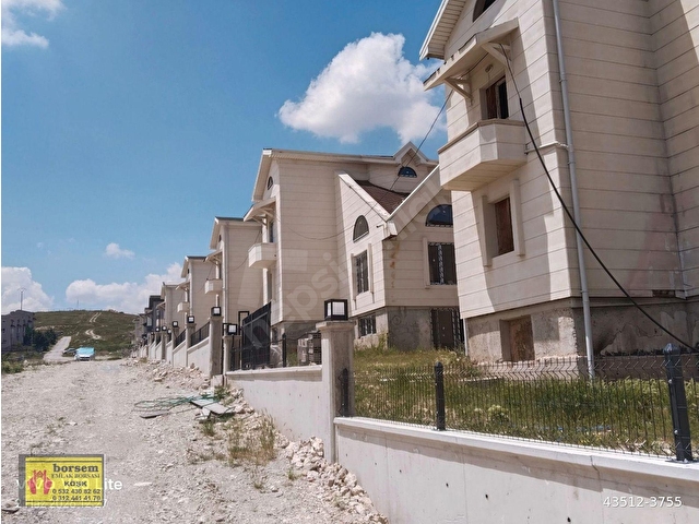 BAĞLICA MAVİ EV SİTESİNDE NATAMAM 6+2 SATILIK MÜSTAKİL VİLLA - Görsel 13