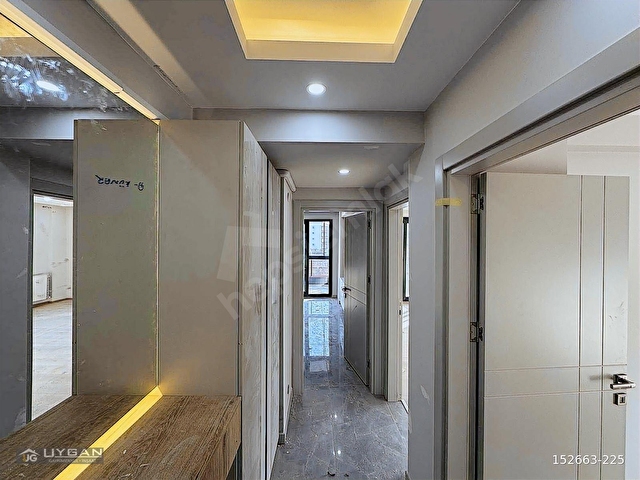 UYGANDAN MURATBEY MAH.135m² 3+1 SIFIR ULTRA LÜX KORULUK KARŞISI - Görsel 3