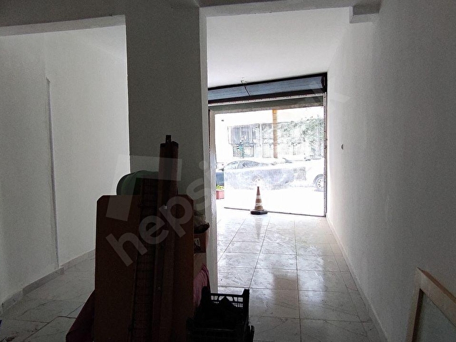 Fiyat Düştü.Antre Emlaktan Satılık Yeşilyurt Mit Binaları Yakını 40 M2 Dükkan - Görsel 3